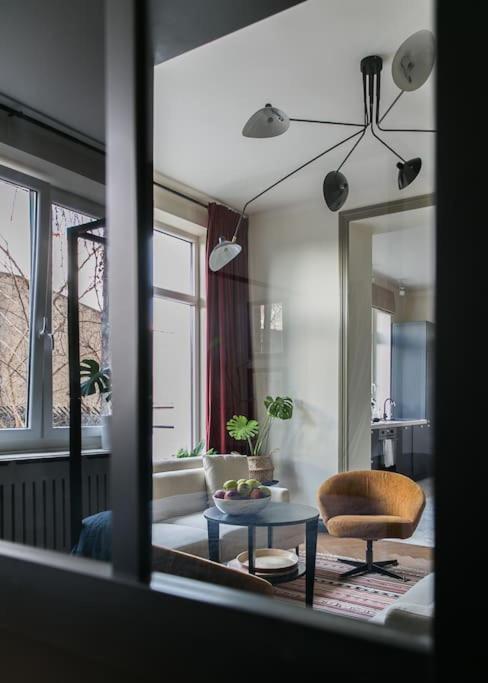 Dark Blue Apartment Варшава Екстериор снимка