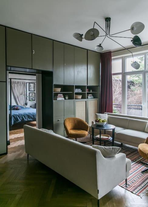 Dark Blue Apartment Варшава Екстериор снимка